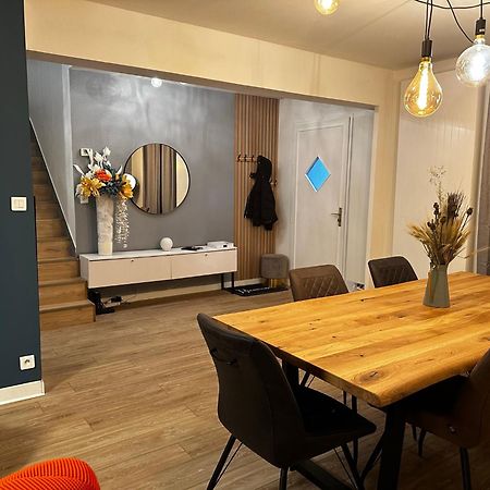 Les Temps Heureux Exclusivement Familles Villa Quimper Exterior photo